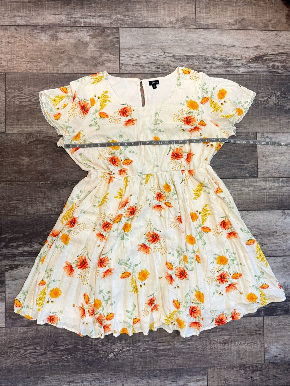 torrid Cream Dress with Orange & Yellow Floral Print Torrid Size 2 - Picture 6 of 9